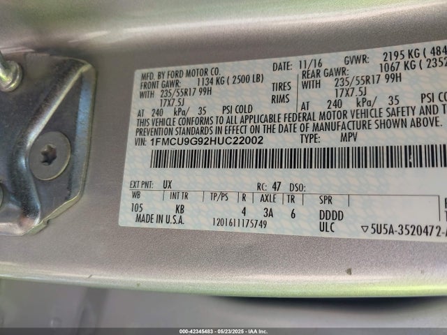 1FMCU9G92HUC22002 Ford ESCAPE SE