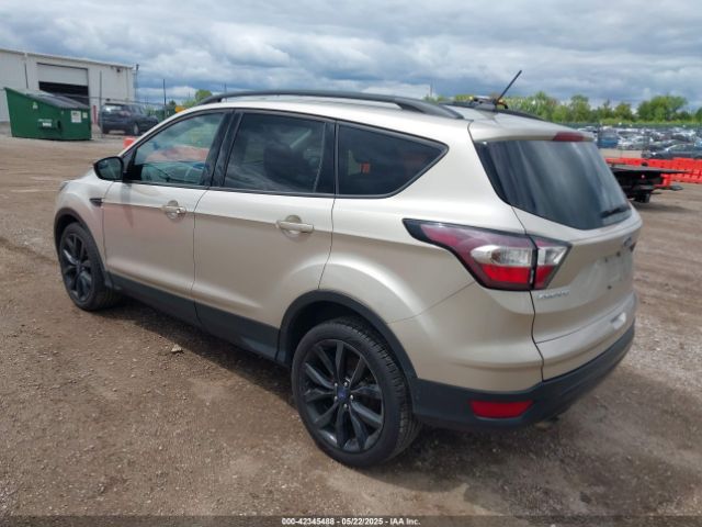 1FMCU0GD3JUB40334 Ford ESCAPE SE
