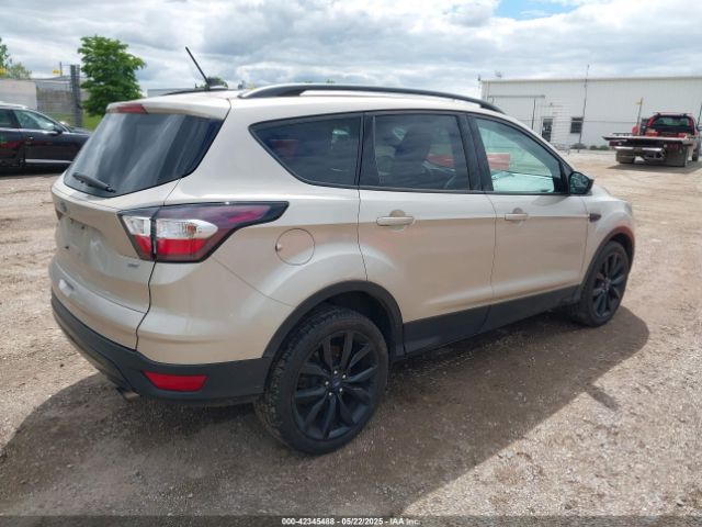 1FMCU0GD3JUB40334 Ford ESCAPE SE