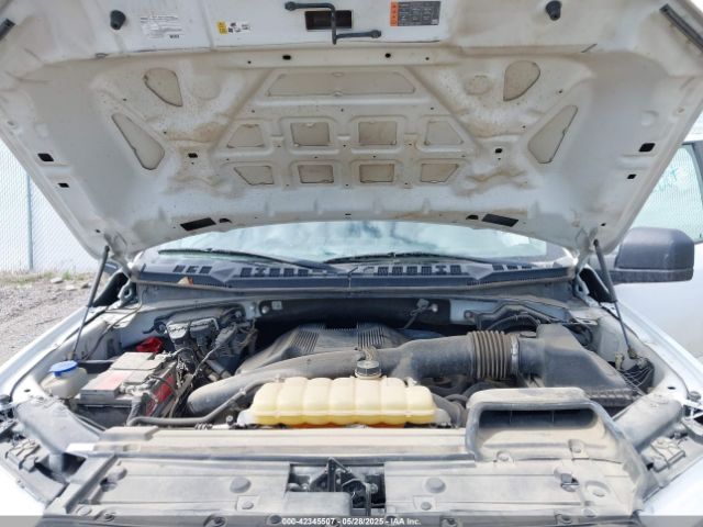 1FTFX1EG0JKE85795 Ford F-150 Xl