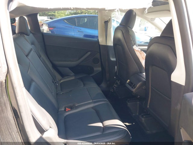 2023 TESLA MODEL Y 7SAYGAEE4PF918812 Photo 7