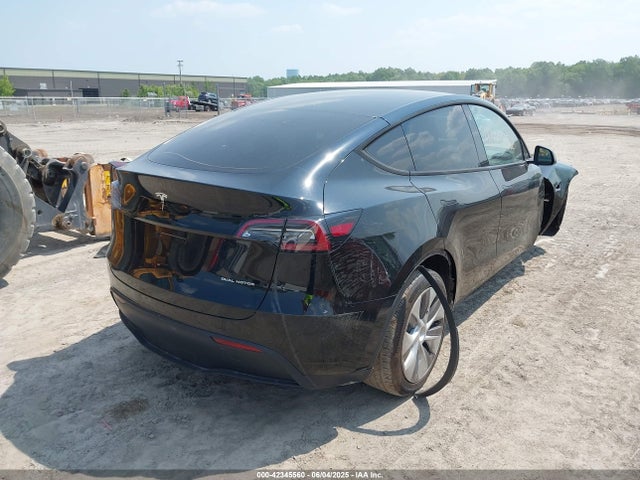 2023 TESLA MODEL Y 7SAYGDEEXPA083135 Photo 3