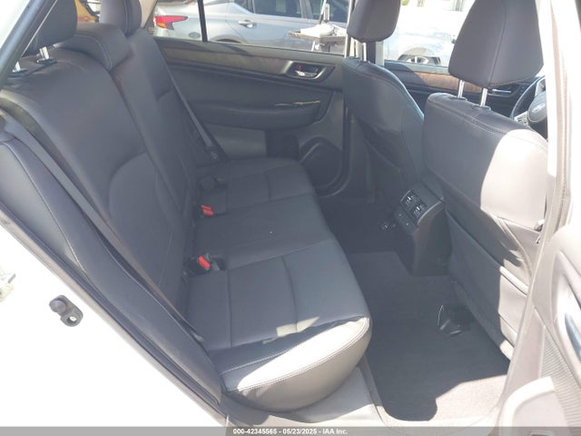 Subaru u5 2017 4S4BSAKC0H3312129 Image 8