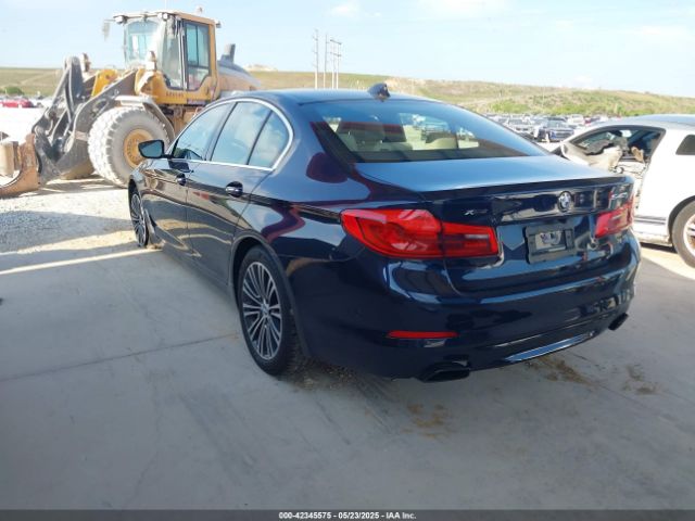 2017 BMW 540I WBAJE7C31HG888438 Photo 2