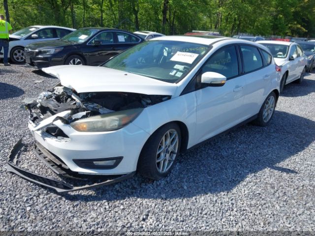 1FADP3K26FL235125 Ford FOCUS SE
