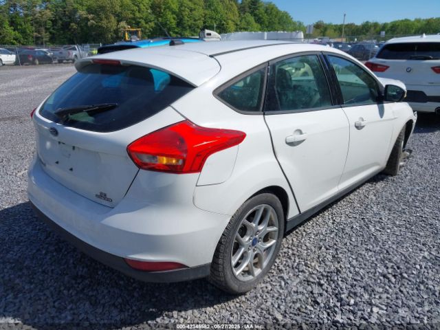 1FADP3K26FL235125 Ford FOCUS SE