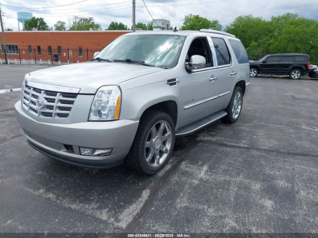 2010 CADILLAC ESCALADE 1GYUKBEF9AR257170 Photo 1