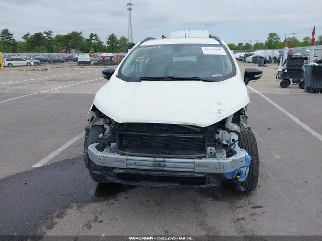 MAJ6S3JL6LC392330 Ford 2020