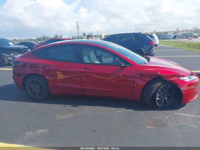5YJ3E1EA6SF967254 Tesla 2025