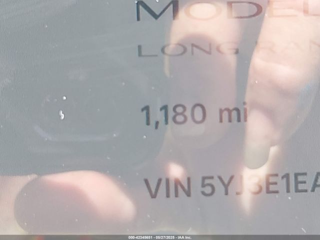 5YJ3E1EA6SF967254 Tesla 2025