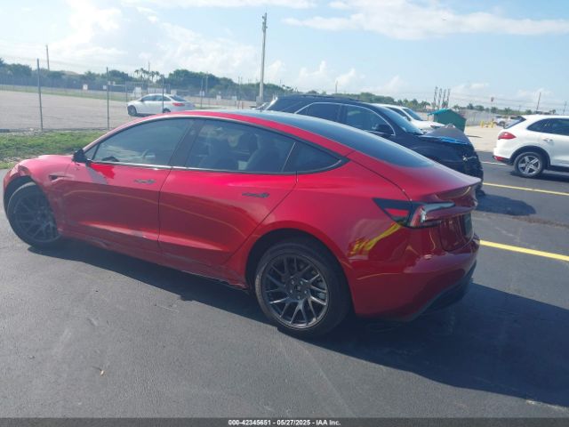 5YJ3E1EA6SF967254 Tesla 2025