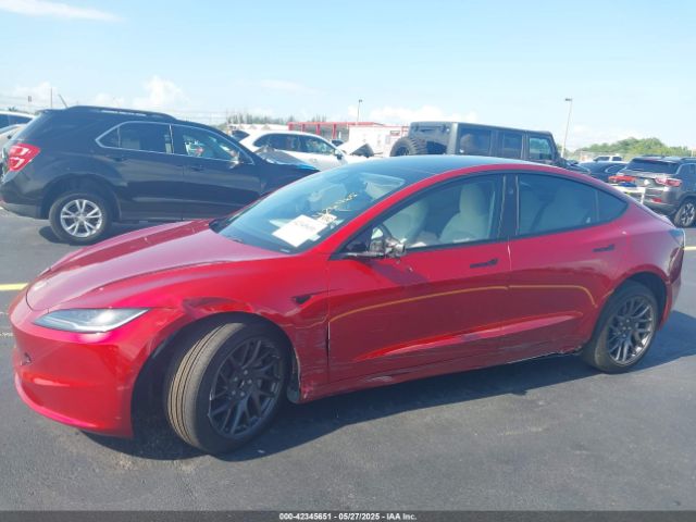5YJ3E1EA6SF967254 Tesla 2025