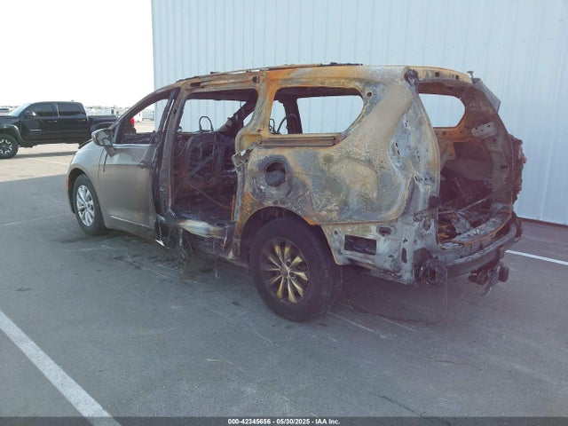 Chrysler Pacifica 2017 2C4RC1BG6HR569709 Image 3