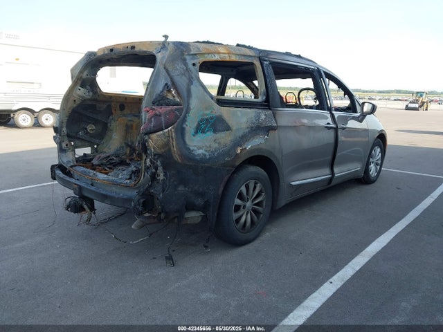 Chrysler Pacifica 2017 2C4RC1BG6HR569709 Image 4
