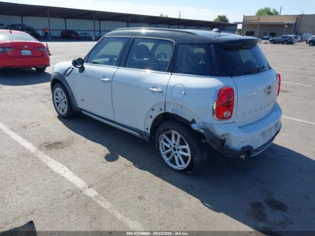 2016 MINI COUNTRYMAN WMWZC5C57GWU00192 Photo 2