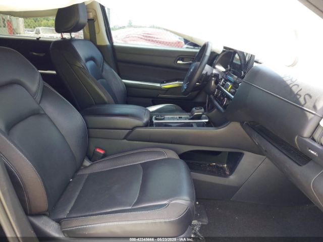 5N1DR3CD2PC212118 Nissan Pathfinder Sl 4wd