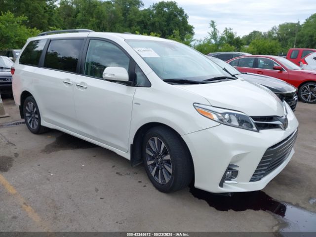 2019 TOYOTA SIENNA 5TDDZ3DC8KS224999