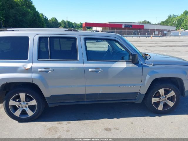 1C4NJPFAXGD622457 Jeep Patriot High Altitude Edition