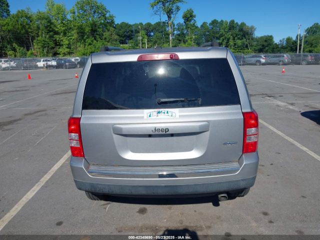 1C4NJPFAXGD622457 Jeep Patriot High Altitude Edition