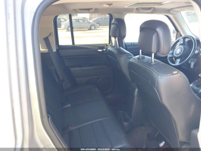 1C4NJPFAXGD622457 Jeep Patriot High Altitude Edition