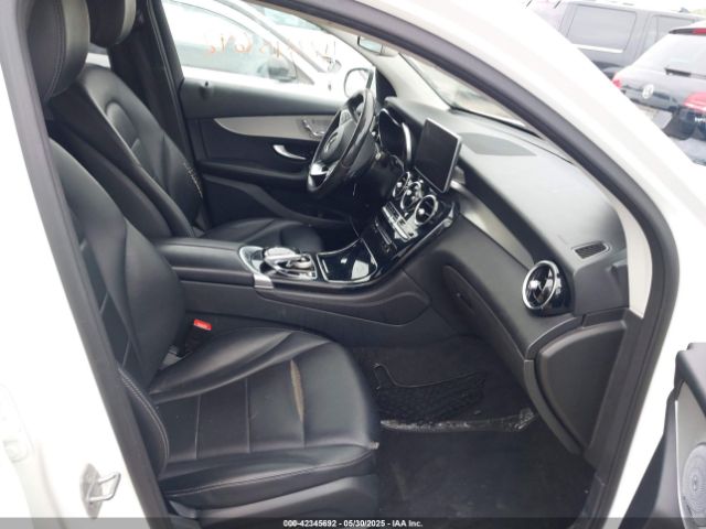 2017 MERCEDES-BENZ GLC 300 COUPE WDC0J4KB6HF176959 Photo 4