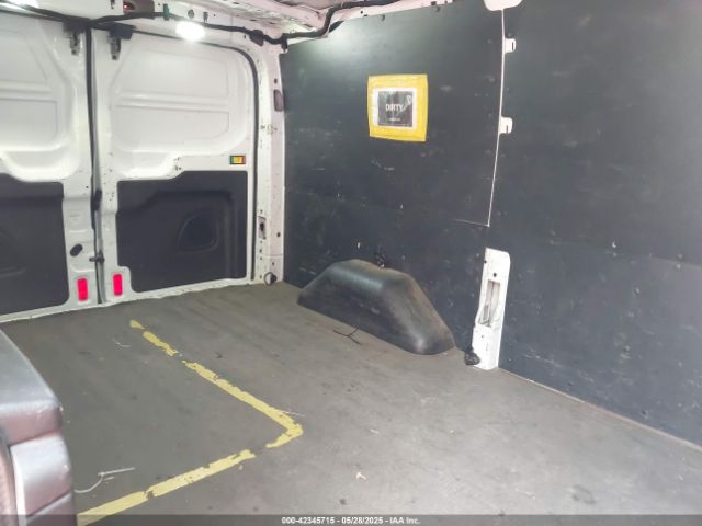 1FTYR1ZM8HKB53620 Ford Transit-250