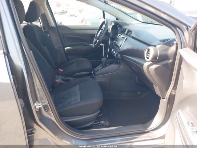 Nissan Versa 2021 3N1CN8DV0ML860009 Image 5