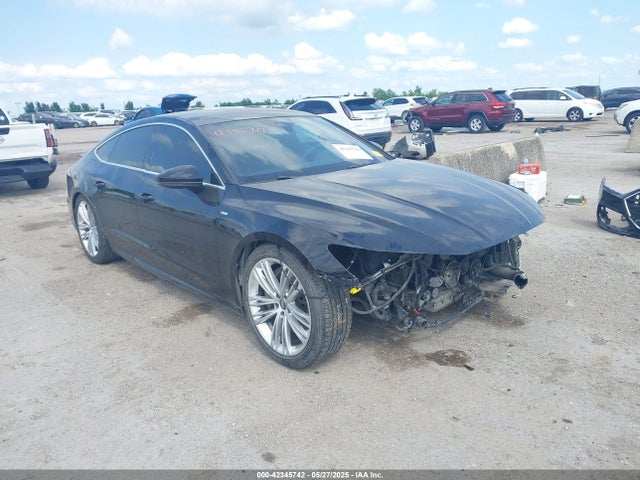 2019 AUDI A7 WAUU2AF2XKN026683 Photo 0