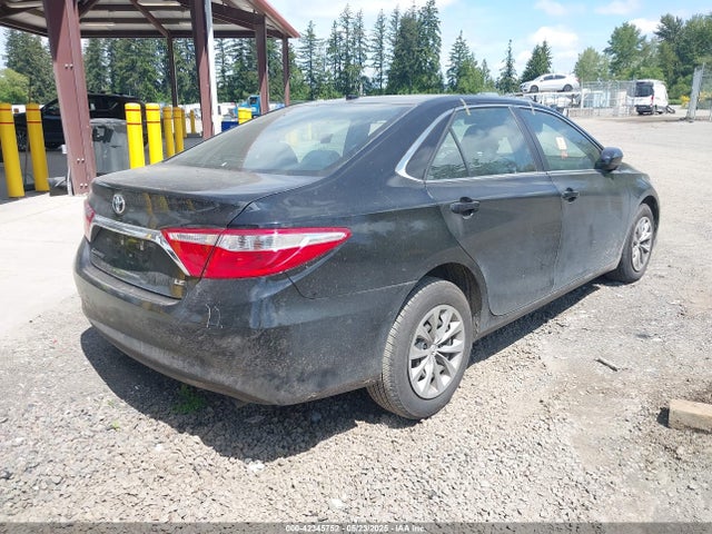 4T1BF1FK1HU813921 Toyota CAMRY LE