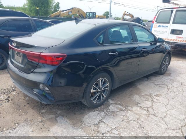 3KPF24ADXRE767226 KIA Forte Lxs