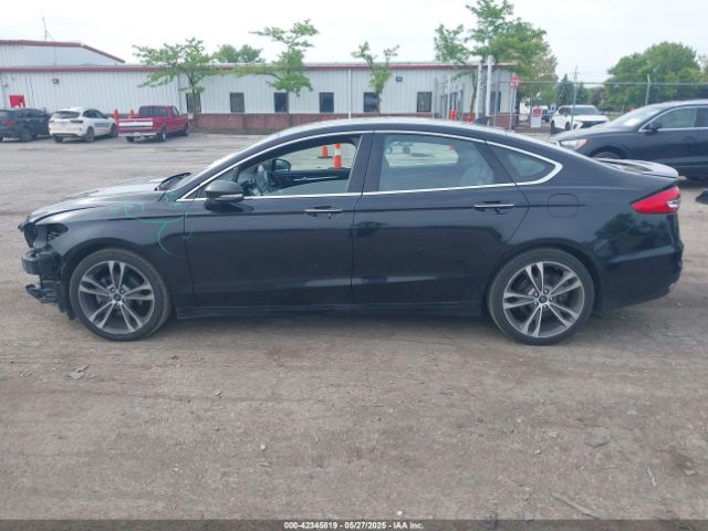 3FA6P0K94LR117138 Ford Fusion Titanium