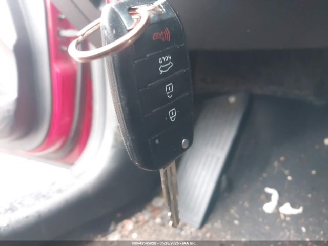 KNAFK4A61G5526226 KIA FORTE LX