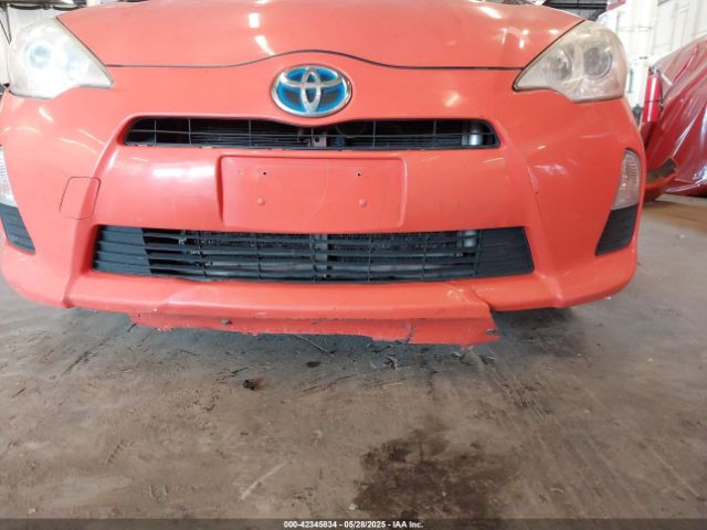 2012 TOYOTA PRIUS C JTDKDTB39C1023250 Photo 5