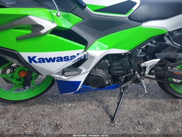 2024 KAWASAKI EX500 ML5EXGJ11RDA20925 Photo 8
