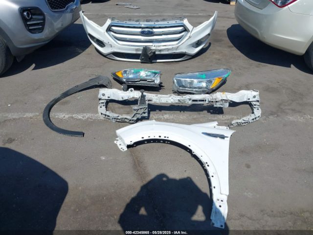 1FMCU9GD1HUC35179 Ford ESCAPE SE