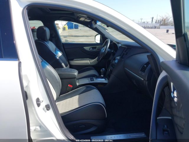 JN8CS1MU1HM141873 Infiniti QX70