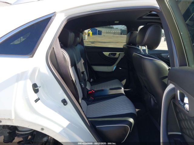 JN8CS1MU1HM141873 Infiniti QX70