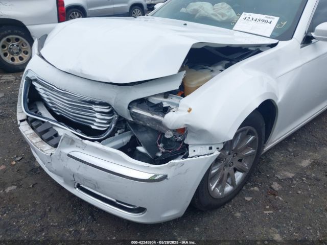 2014 CHRYSLER 300 2C3CCAAG3EH355676 Photo 5
