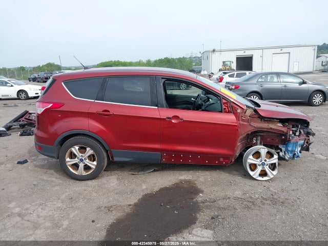 1FMCU9GX1GUC18116 Ford 2016