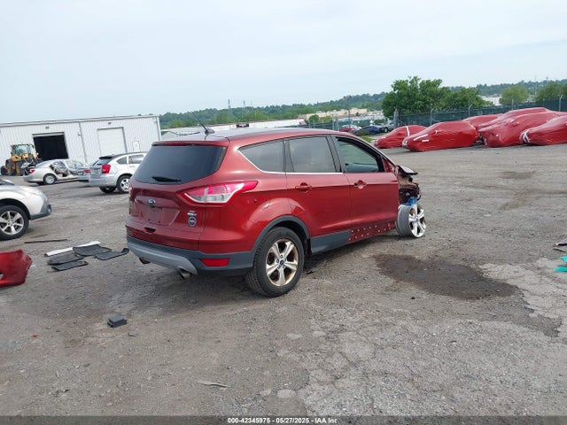 1FMCU9GX1GUC18116 Ford 2016