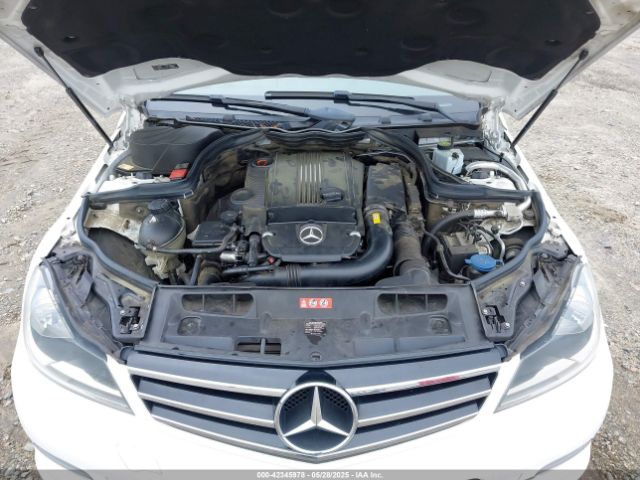 WDDGF4HB0ER312905 Mercedes-Benz C 250 Luxury/sport