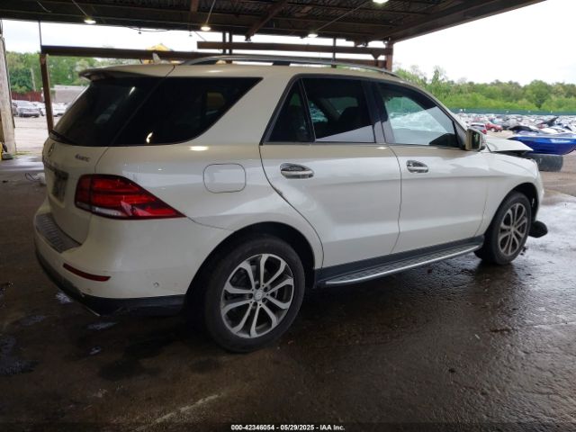 2016 MERCEDES-BENZ GLE 350 4JGDA5HB9GA749395 Photo 3