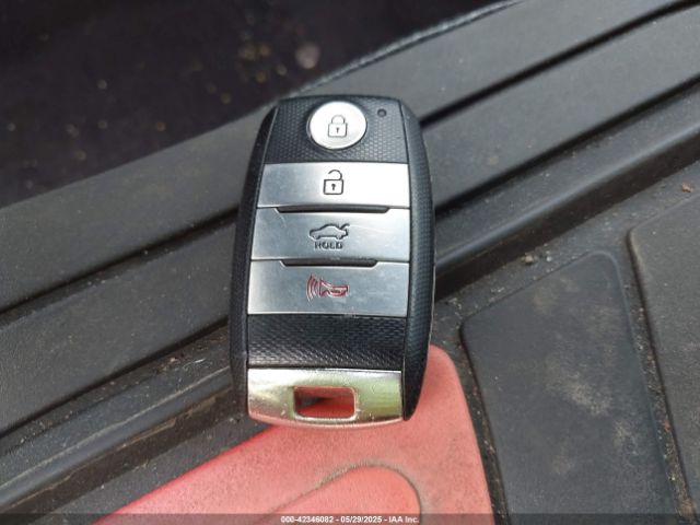 5XXGN4A75FG503534 KIA OPTIMA EX