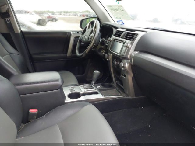 JTEZU5JR9G5113119 Toyota 4RUNNER SR5