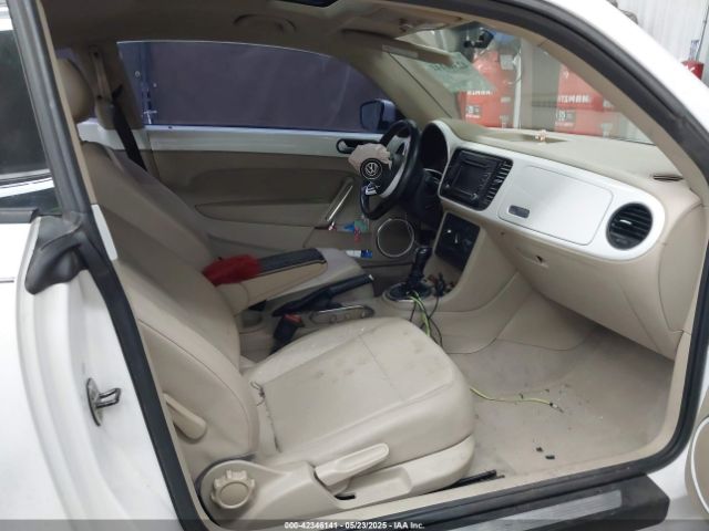 2013 VOLKSWAGEN BEETLE 3VWJP7AT3DM615918 Photo 4