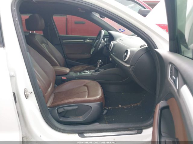 2017 AUDI A3 WAUAUGFF8H1045400 Photo 4