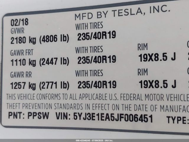 2018 TESLA MODEL 3 5YJ3E1EA5JF006451 Photo 8