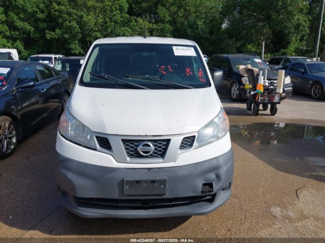 3N6CM0KN3FK730137 Nissan 2015