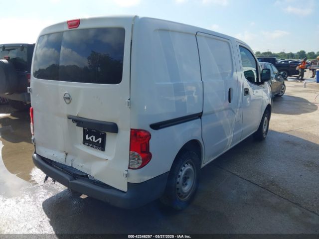 3N6CM0KN3FK730137 Nissan 2015