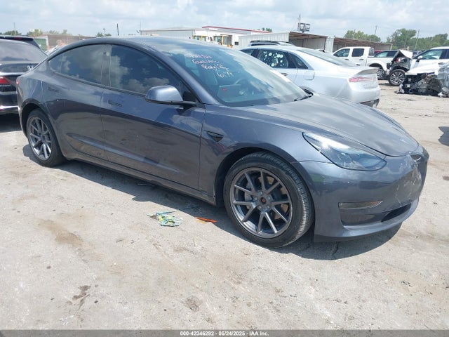 2022 TESLA MODEL 3 5YJ3E1EB1NF266179 Photo 0